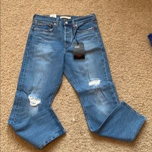 New Levi wedge cropped jeans